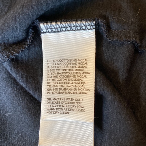 The North Face Women’s Lightweight Long Sleeve Belted Wrap - Picture 6 of 6